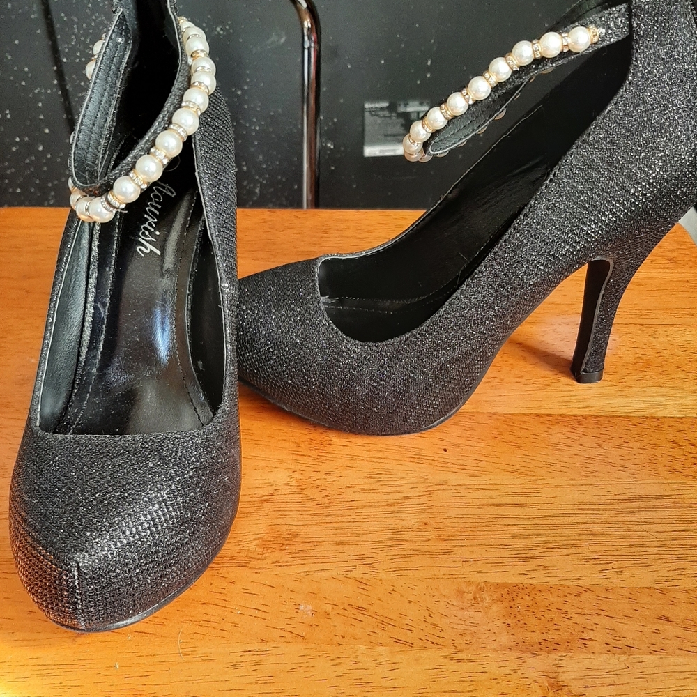 Flourish bling heels